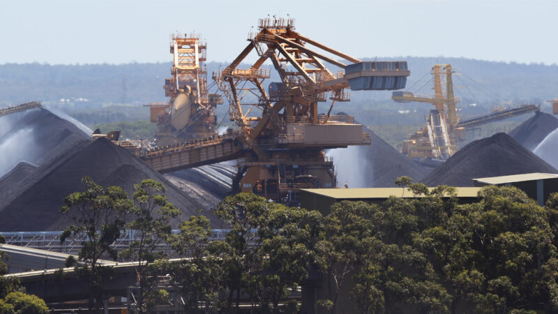 憂冬季供應不足 中共10月默默通關澳洲煤碳