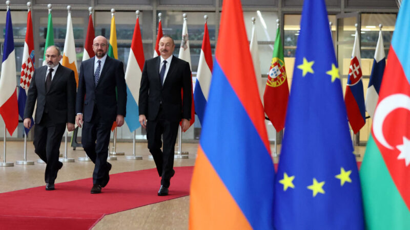 納卡區領土爭議 歐盟促亞美尼亞阿塞拜疆和談