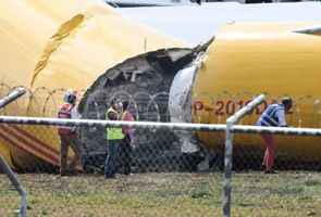 DHL貨機迫降 機尾斷裂 影響哥國機場約八千旅客