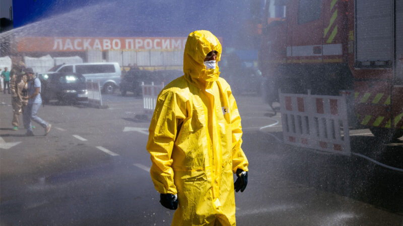 核災難威脅升級 烏克蘭核電站內現俄軍車
