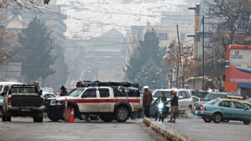 傳中國團到訪 阿富汗外交部外自殺攻擊釀20死40傷