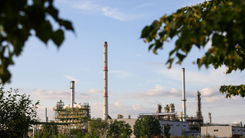 歐盟祭新制裁後 波蘭輸油管遭俄羅斯斷供