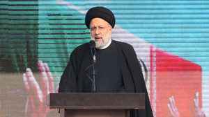 伊朗總統訪華後再遇挫 全國爆發大抗議