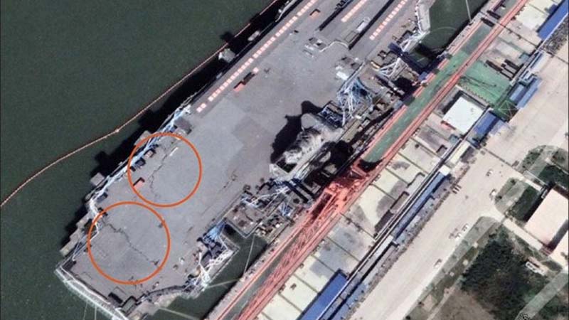 Google Map拍到福建號航母 甲板疑現兩大裂縫（影片）