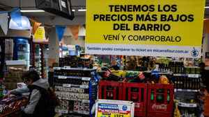 阿根廷超市成觀光勝地 匯差購物潮釀鄰近國家經濟危機