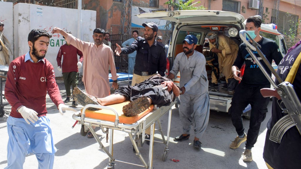 巴基斯坦兩座清真寺遭自殺式炸彈攻擊 至少57死60傷