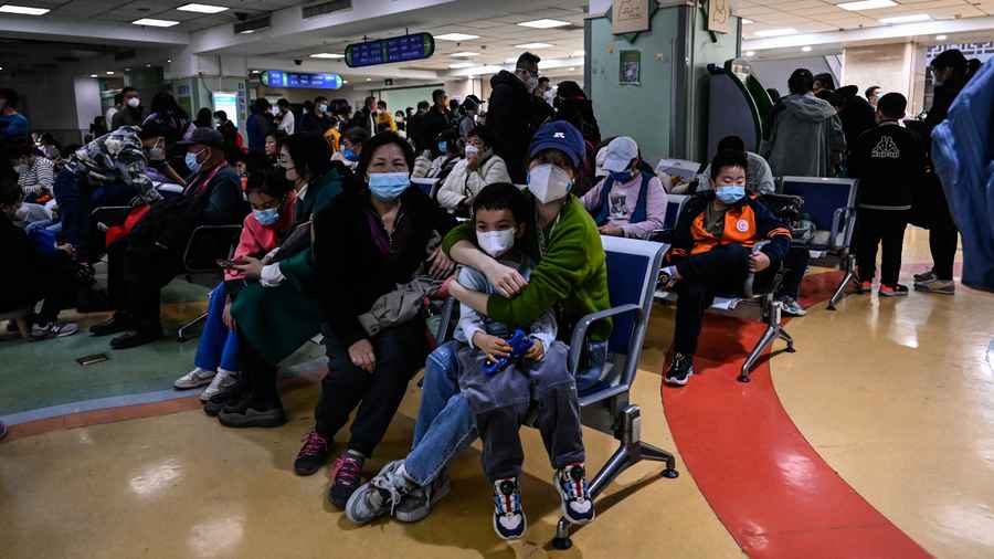 中國疫情升溫 許多人出現症狀 醫院查不出來