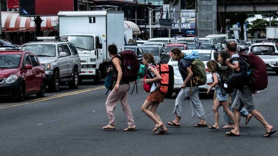 歹徒身穿警服 以色列遊客哥斯達黎加遭暴力洗劫