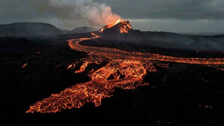 冰島西南部火山爆發 去年12月以來第6次