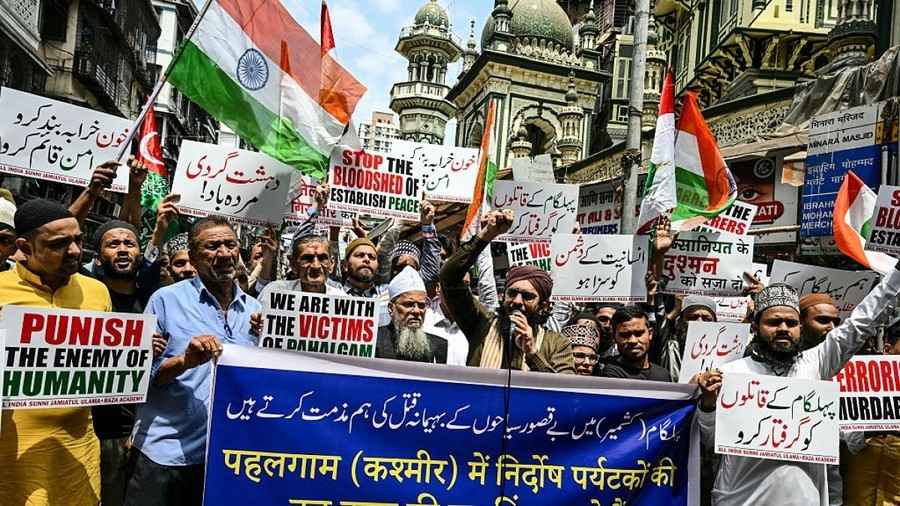 喀什米爾恐襲案 巴基斯坦邊境開火示威 印度回擊