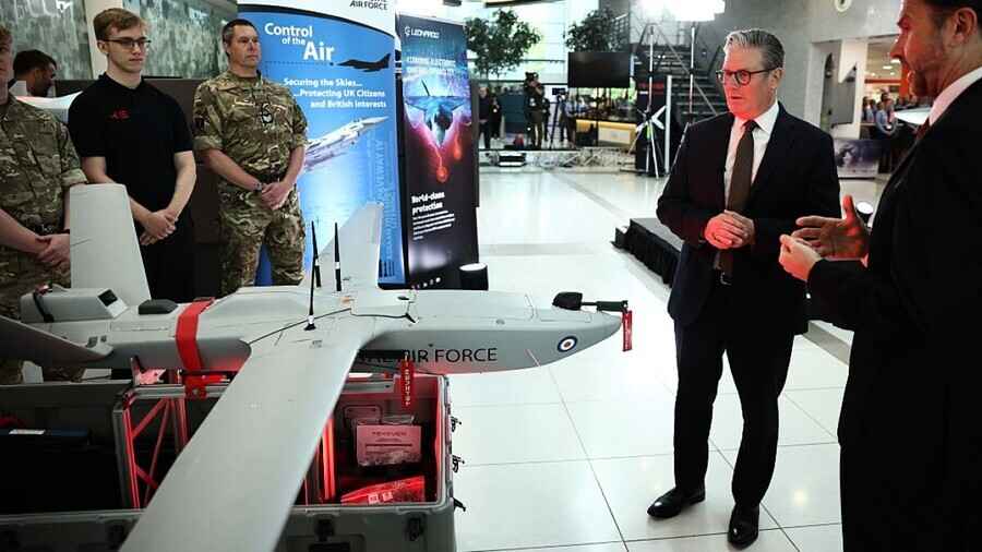 英啟用「暴風之罩」 首度採用無人機執行電子作戰