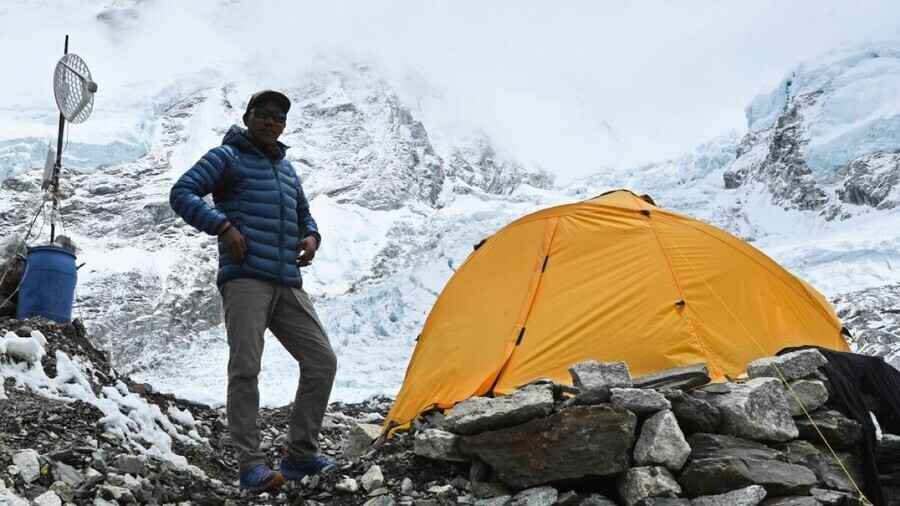 第31次攀上世界最高峰 55歲登山家卡米刷新紀錄