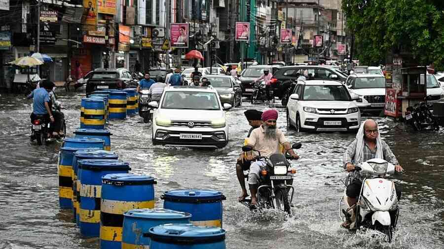 豪雨持續不斷 巴基斯坦24小時內奪54命