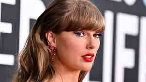 Taylor Swift宣布將與球星男友結婚 社群曬甜蜜求婚照