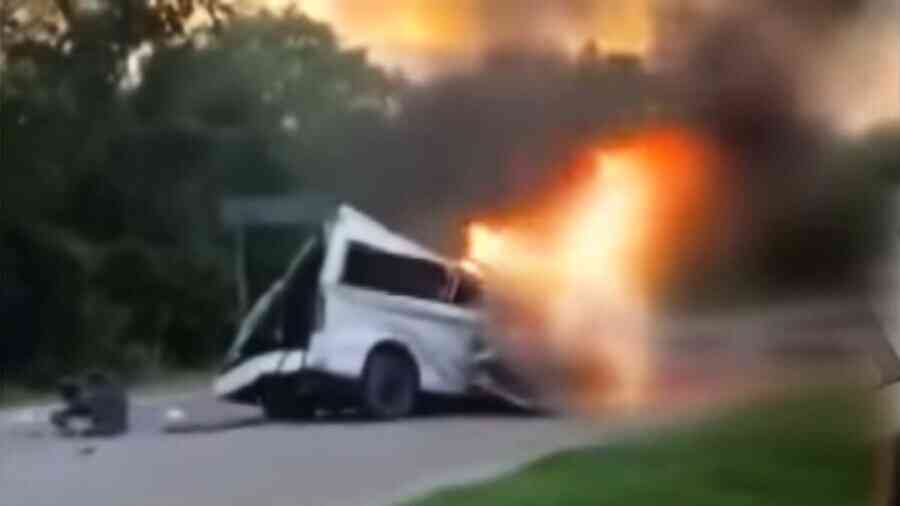 墨西哥尤加丹半島連環車禍 引發火燒車釀15死