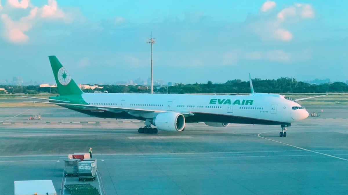 一名長榮航空機艙服務員抱病上班,返台後不幸離世。桃園市政府勞動檢查處2025年10月13日,表示,未收到相關通報及陳情資料,已派員前往調查。(中央社)