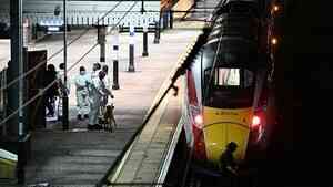 英國劍橋郡列車傳持刀傷人 釀10人受傷2嫌被捕