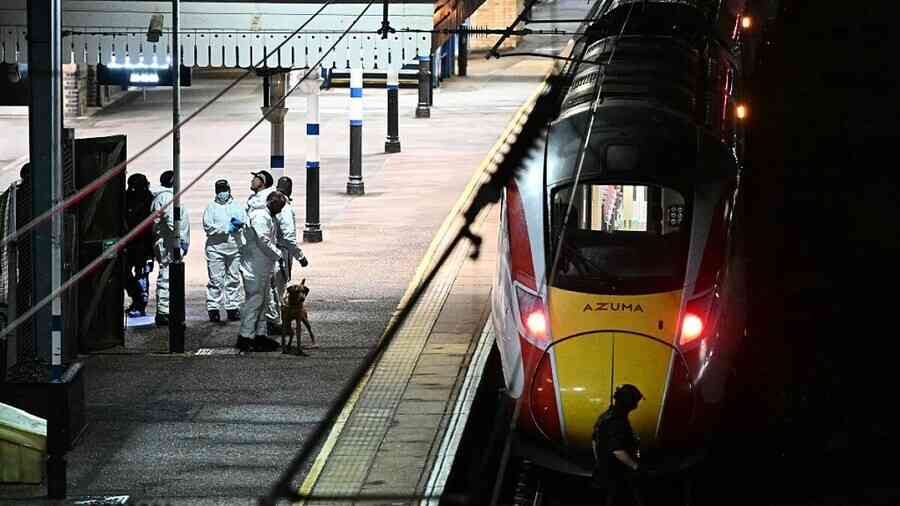 英國劍橋郡列車傳持刀傷人 釀10人受傷2嫌被捕