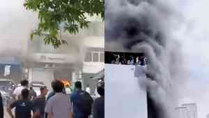 印尼首都一大樓起火 至少22人遇難(影片)