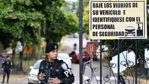 首都爆示威 洪都拉斯總統大選重新點票作業受阻