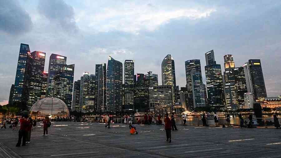 避背景審查及地緣風險 中企諮詢「洗星籍」增20%