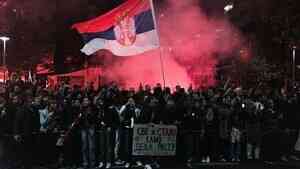 師生參加示威被開除 塞爾維亞各地民眾聲援