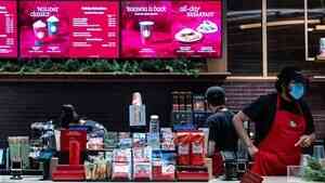 市場競爭加劇 美國星巴克擬關閉約400家都會區門市