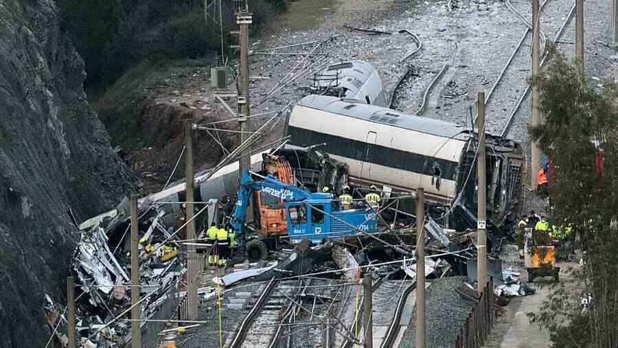 西班牙高鐵相撞事故 死者增至45人