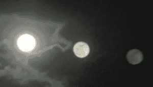 俄羅斯夜空驚現四個月亮奇景(影片)