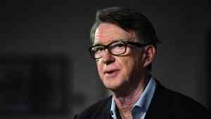 英國前駐美大使涉向愛潑斯坦洩密 施紀賢緊急調查