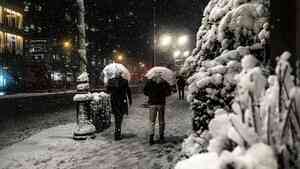 冬季風暴來襲 美逾五千架航班取消 紐約市停課