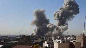 哈梅內伊住所被炸生死不明 伊朗人：太棒了！（影片）