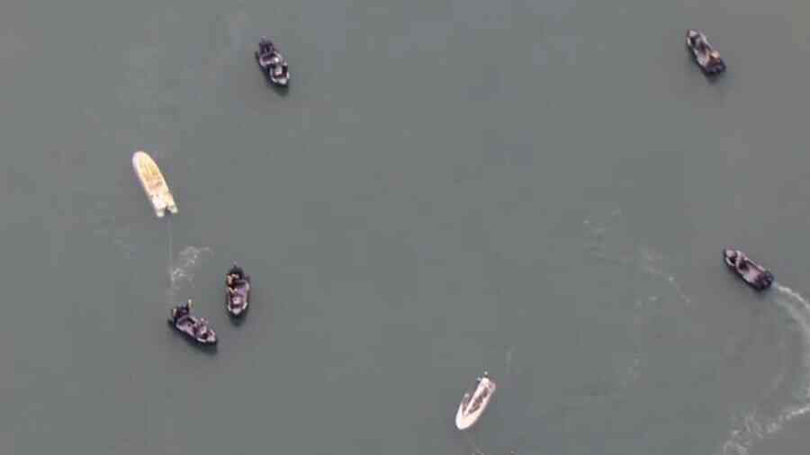 日本京都高中修學旅行船翻覆 釀2死14人傷