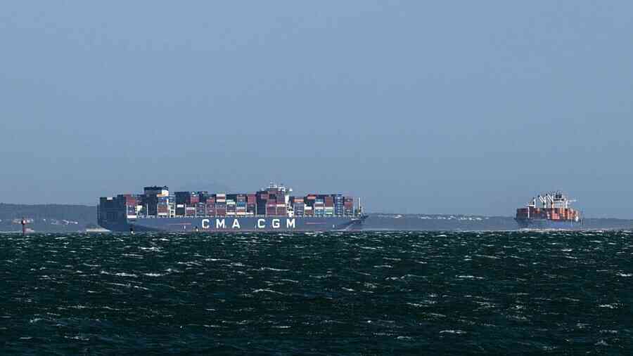 戰爭以來 首艘法國貨輪通過霍爾木茲海峽