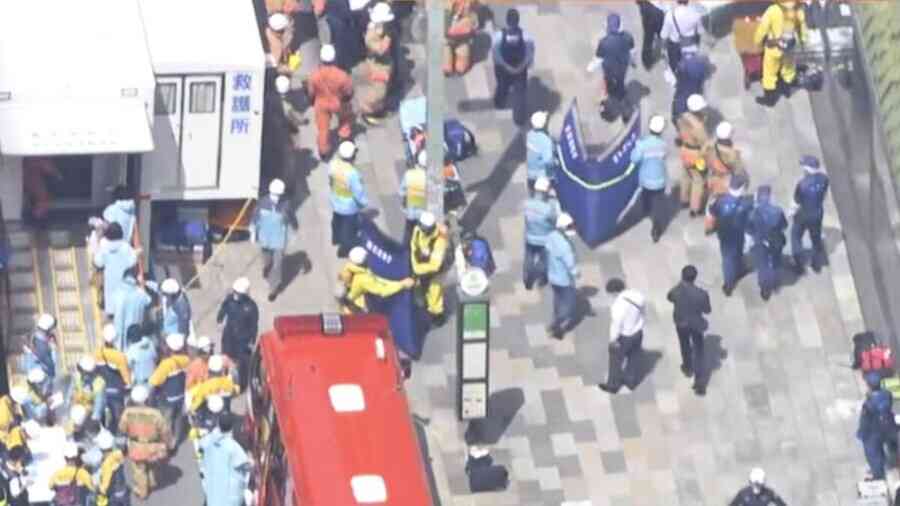 東京銀座GINZA SIX疑遭噴灑催淚彈25人送醫