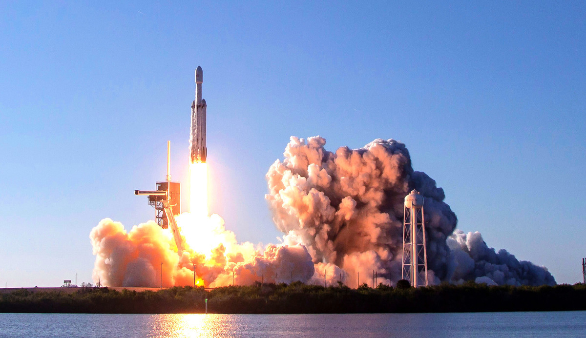 2019年4月11日，SpaceX公司在佛羅里達州甘迺迪航天中心成功發射了獵鷹重型火箭。（NASA/SpaceX）